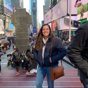 Meet your Posher, Birthe